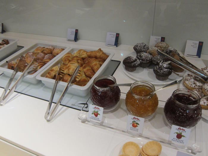 Air-Canada-Lounge-Frankfurt-16