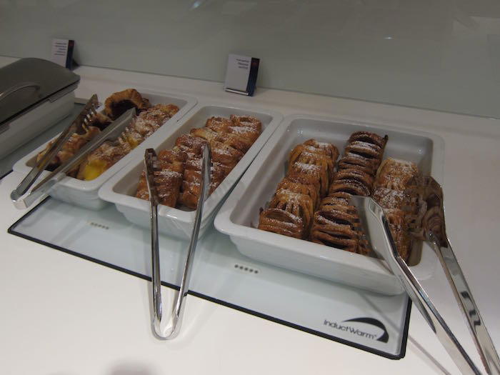 Air-Canada-Lounge-Frankfurt-17