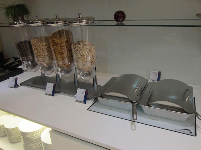 Air-Canada-Lounge-Frankfurt-18