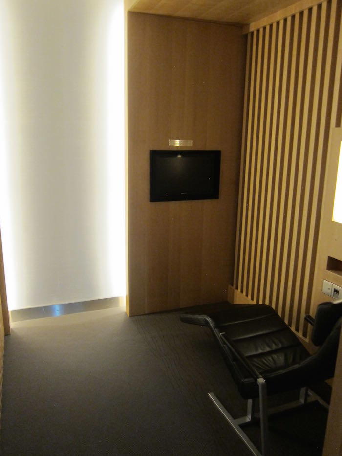 Air-Canada-Lounge-Frankfurt-31