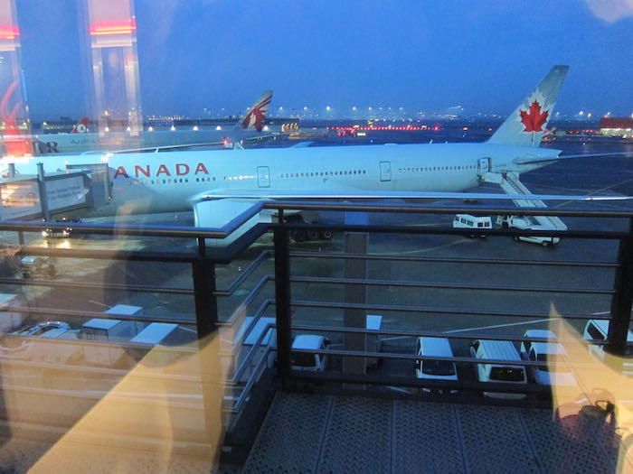 Air-Canada-Lounge-Frankfurt-33