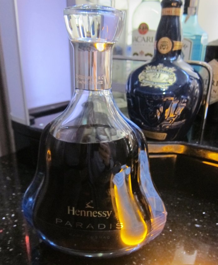 Hennessy-Paradis-2