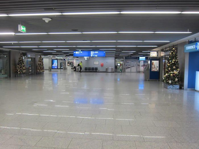 Lufthansa-Senator-Lounge-Frankfurt-02
