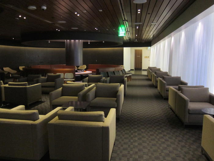 Oneworld-Lounge-LAX-2