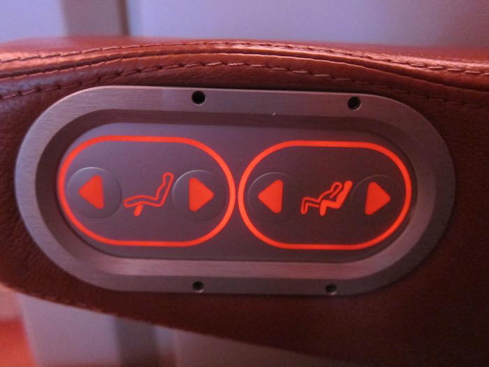 Singapore-Airlines-A380-Suites-10