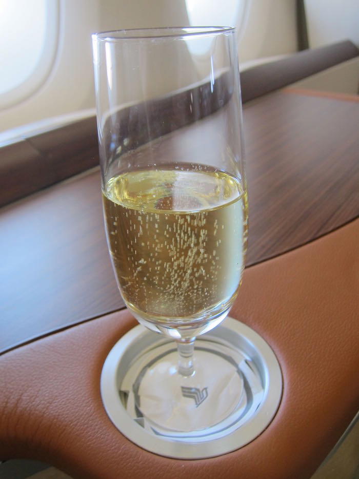 Singapore-Airlines-A380-Suites-37