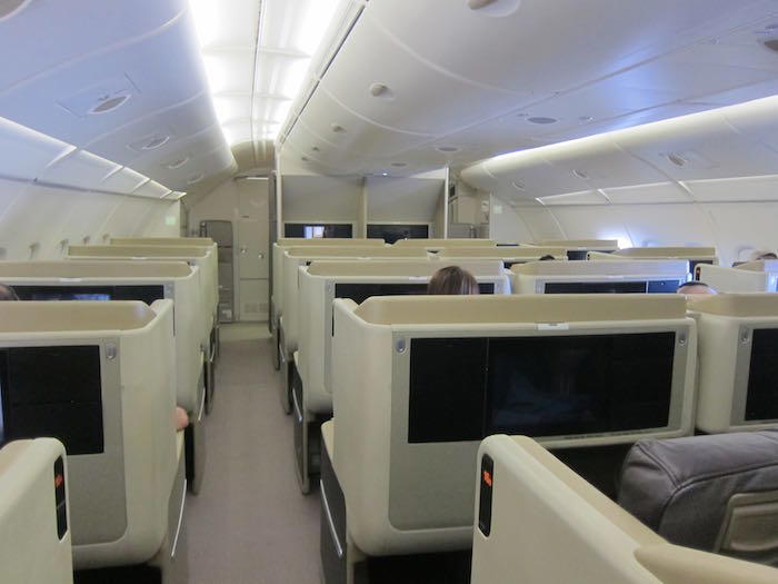 Singapore-Airlines-A380-Suites-44