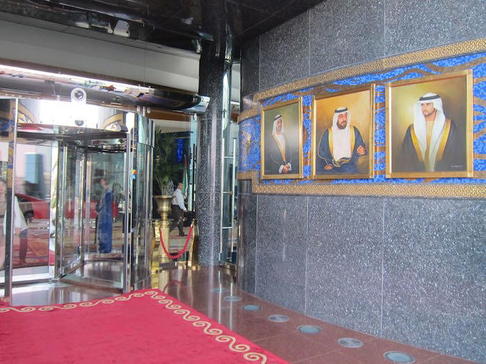 Burj-Al-Arab-Afternoon-Tea-01