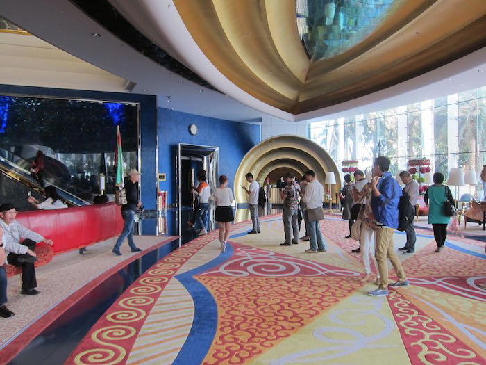 Burj-Al-Arab-Afternoon-Tea-02