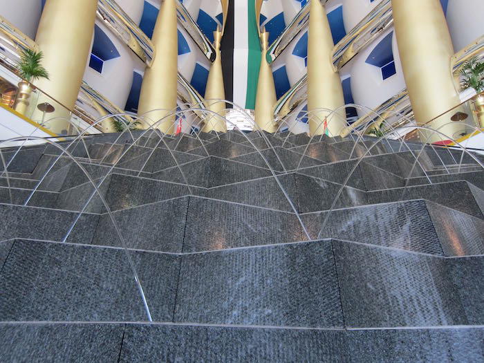 Burj-Al-Arab-Afternoon-Tea-04