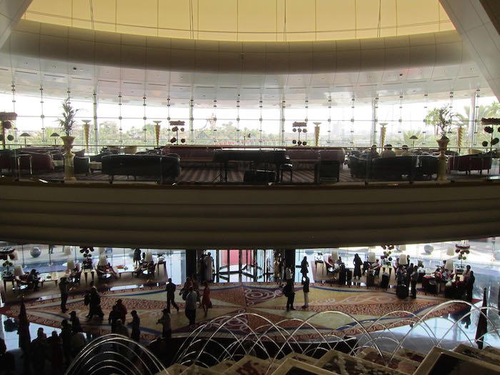 Burj-Al-Arab-Afternoon-Tea-09
