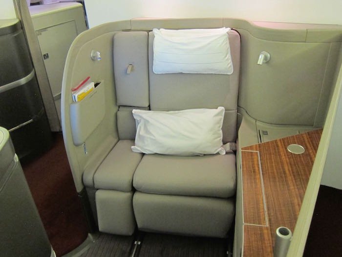 Cathay-Pacific-First-Class-5