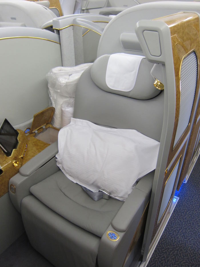 Emirates-A380-First-Class-004