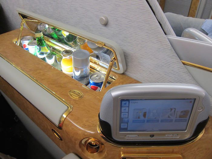 Emirates-First-Class-A380-Singapore-08