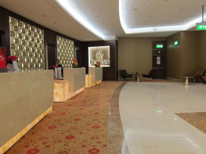 Emirates-First-Class-Lounge-Dubai-11