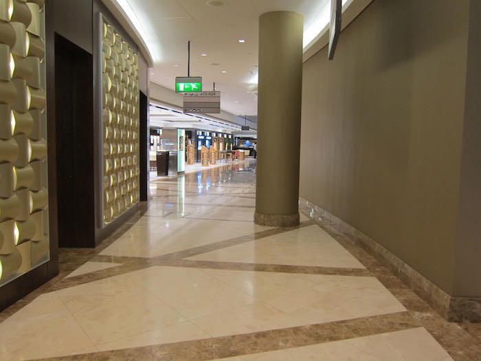 Emirates-First-Class-Lounge-Dubai-12