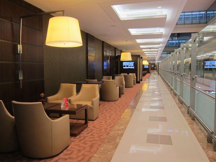 Emirates-First-Class-Lounge-Dubai-22