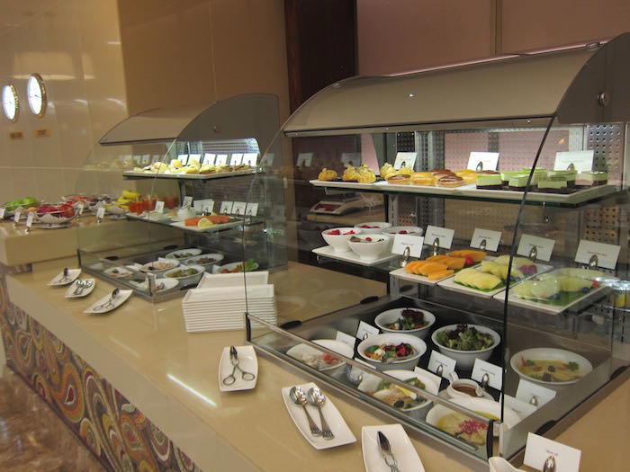 Emirates-First-Class-Lounge-Dubai-30