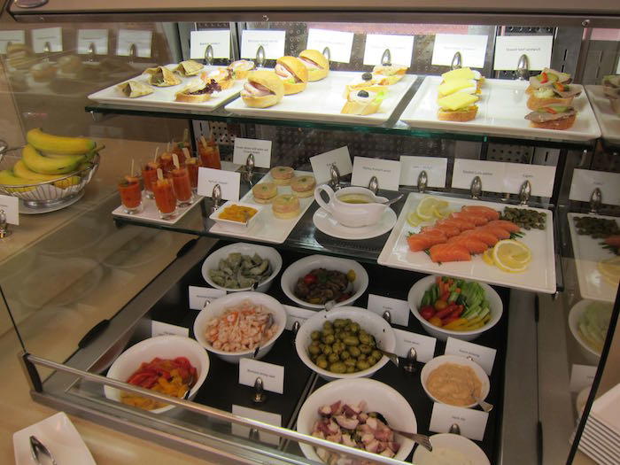 Emirates-First-Class-Lounge-Dubai-31