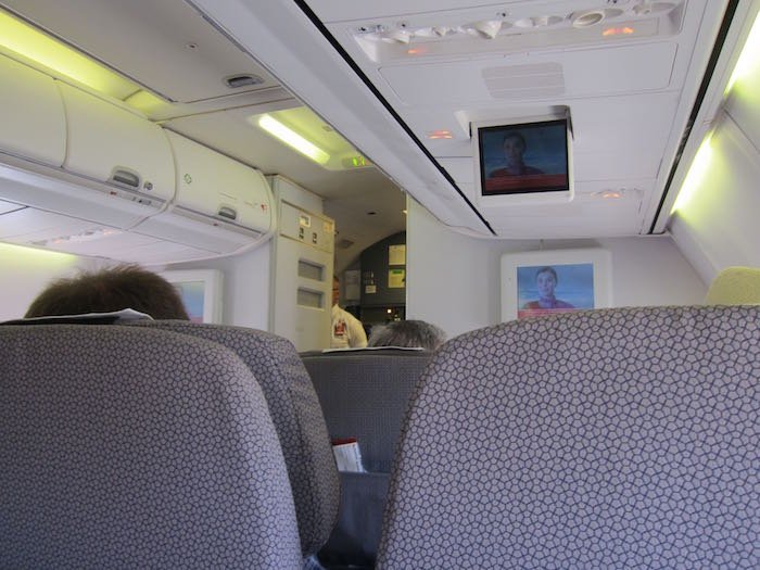 Qantas-737-Business-Class-10