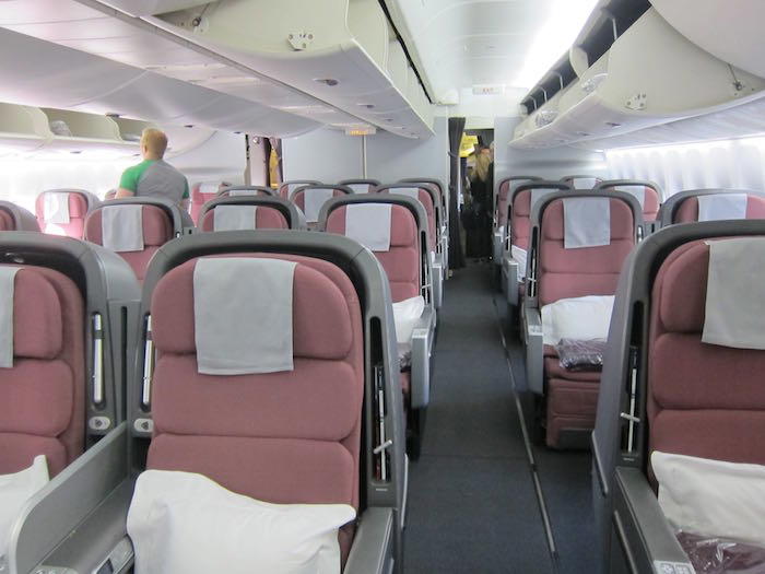 Qantas-747-Business-Class-02