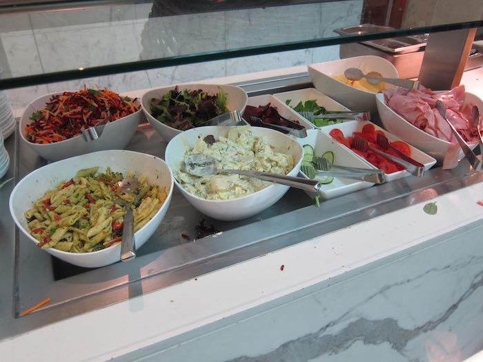 Qantas-Club-Melbourne-Airport-19
