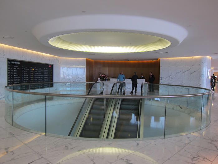 Qantas-First-Lounge-Sydney-15