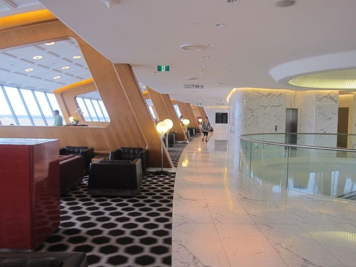 Qantas-First-Lounge-Sydney-17