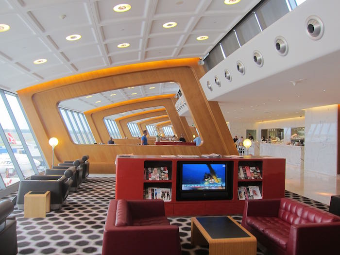 Qantas-First-Lounge-Sydney-19