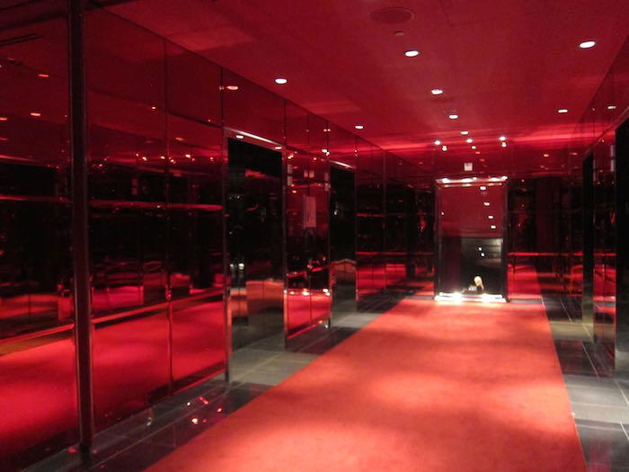 SLS-Beverly-Hills-Hotels-08