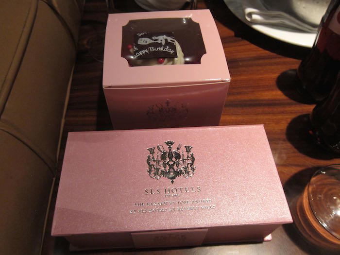 SLS-Beverly-Hills-Hotels-28