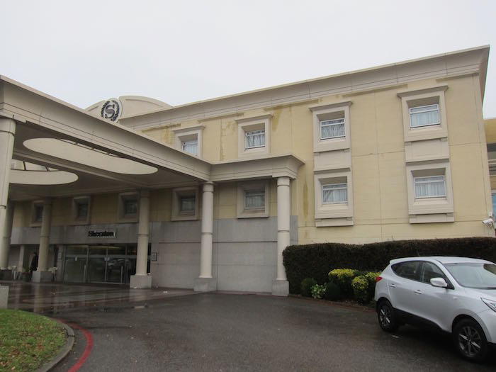 Sheraton-Heathrow-Hotel-01