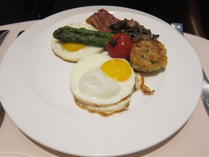 Singapore-Airlines-Private-Room-39