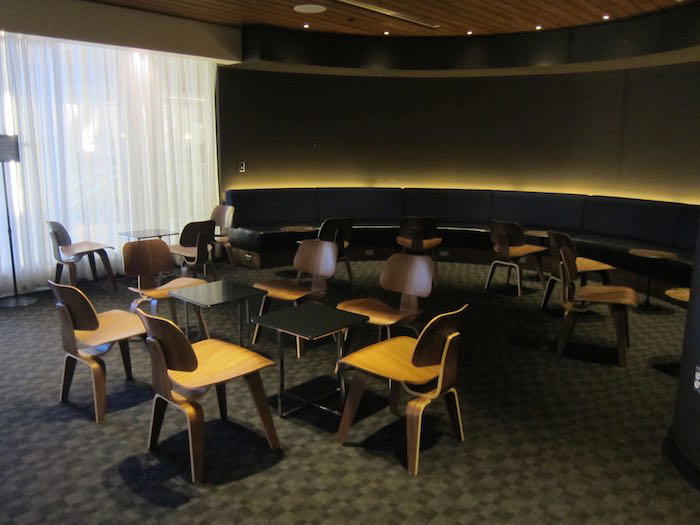 oneworld-lounge-LAX-27