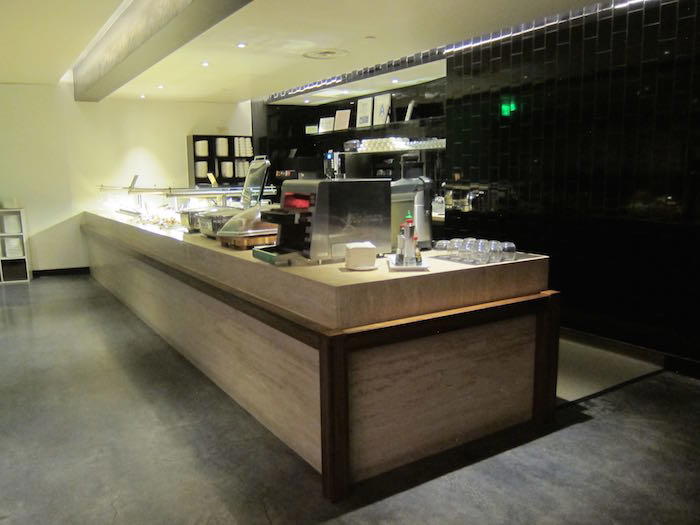 oneworld-lounge-LAX-32