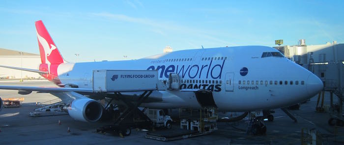 oneworld-lounge-LAX-55