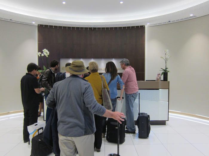 Etihad-Lounge-Abu-Dhabi-12