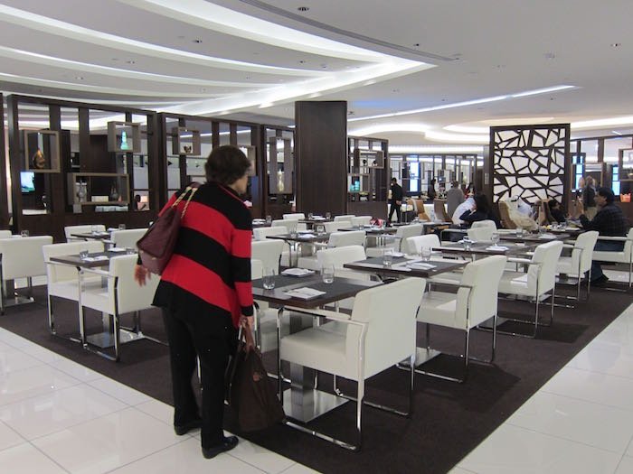Etihad-Lounge-Abu-Dhabi-21