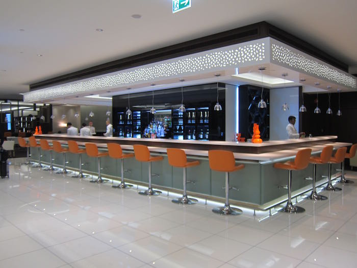 Etihad-Lounge-Abu-Dhabi-22