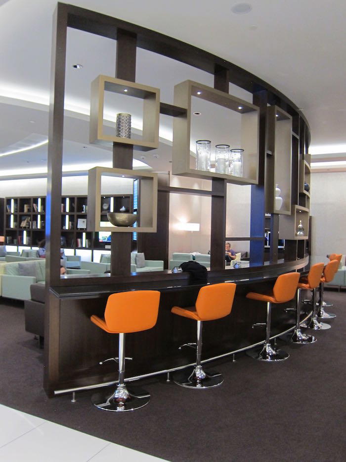 Etihad-Lounge-Abu-Dhabi-28