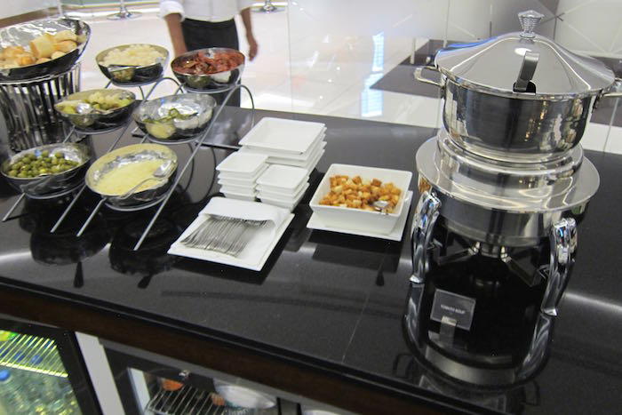Etihad-Lounge-Abu-Dhabi-38