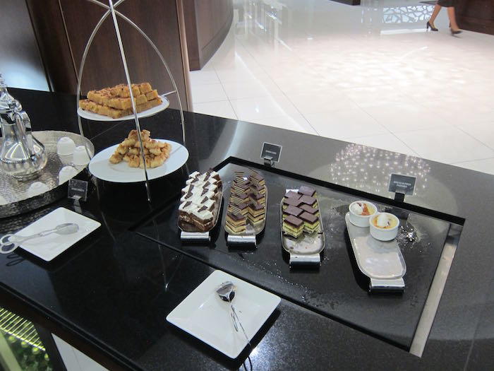 Etihad-Lounge-Abu-Dhabi-45