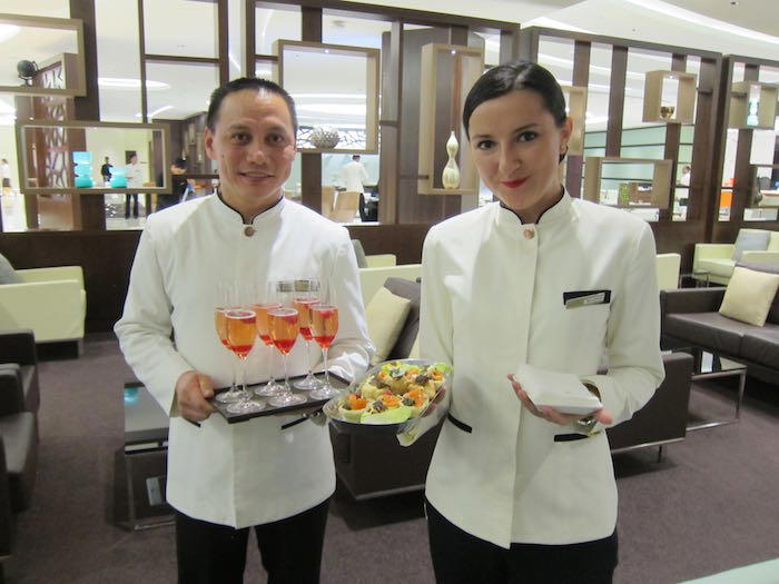 Etihad-Lounge-Abu-Dhabi-65