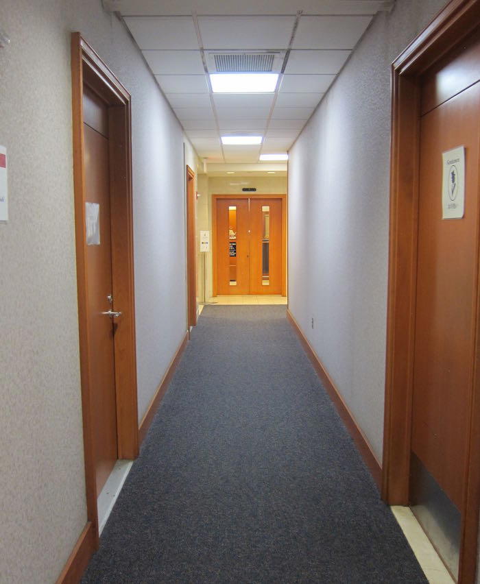 Admirals-Club-Honolulu-Airport-06