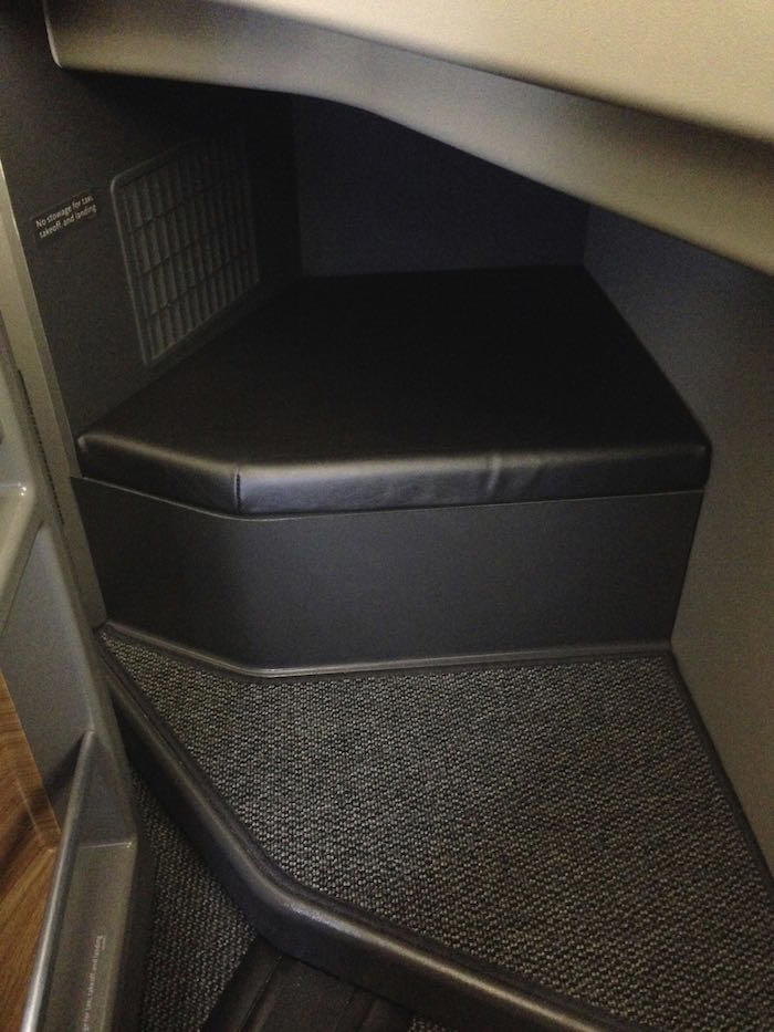 American-A321-First-Class-04
