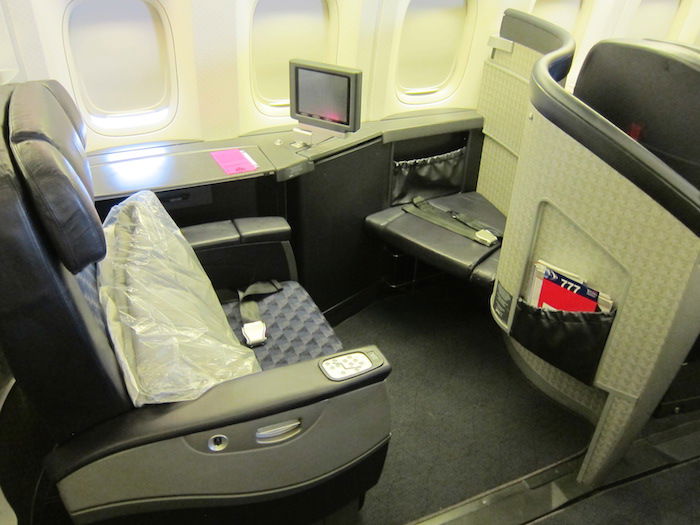 American-First-Class-777-1