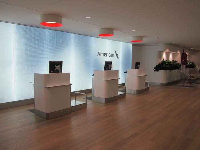 American-Flagship-Lounge-New-York-04