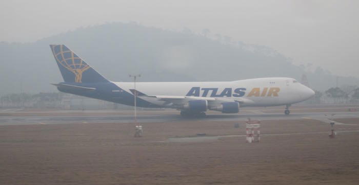 Cathay-Pacific-Business-Class-09