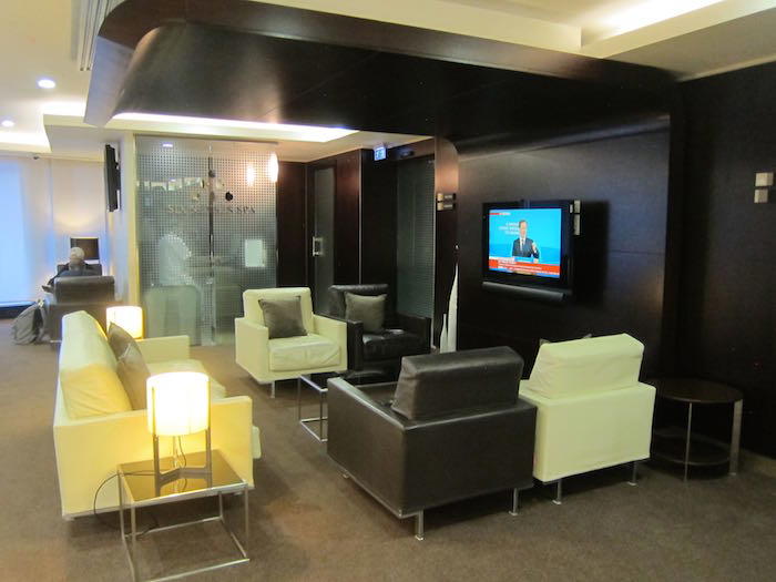 Etihad-Lounge-London-Heathrow-12