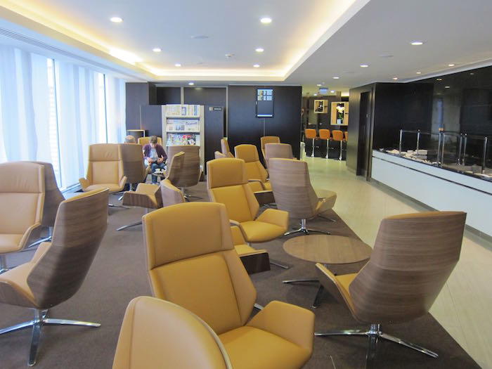 Etihad-Lounge-London-Heathrow-20